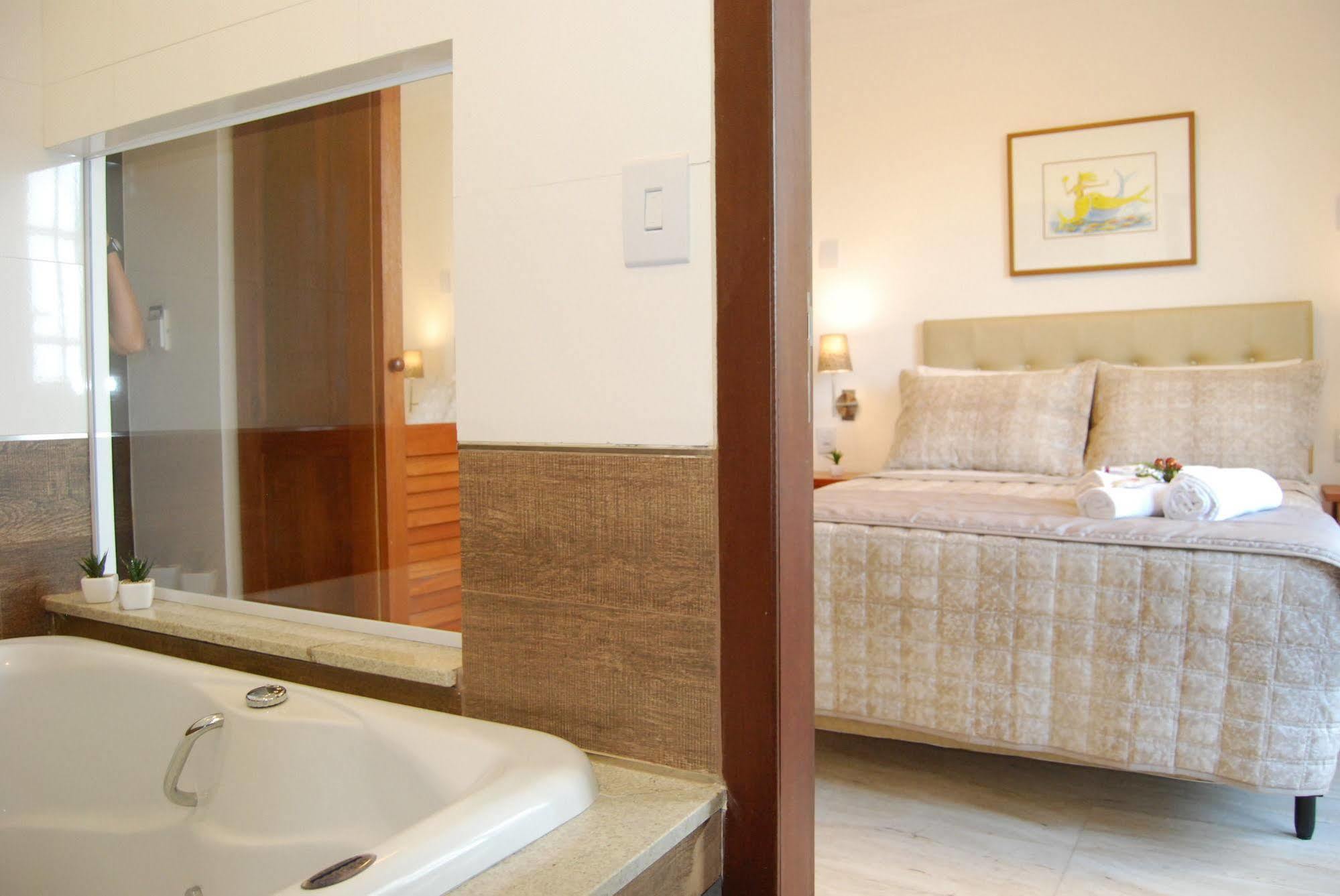 Bahia Pelo Inn